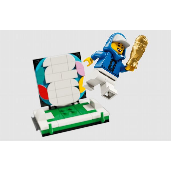 LEGO FIFA World Cup Official Trophy Set